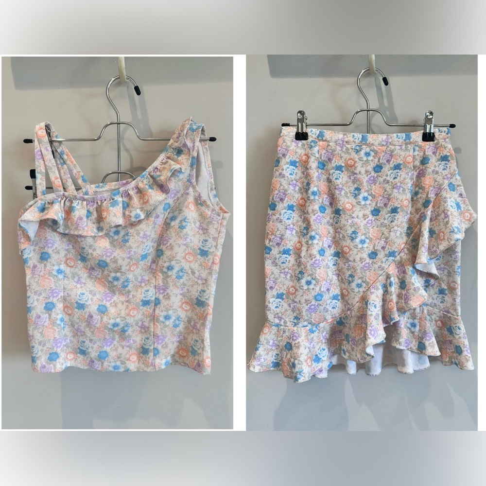 Floral Ruffle Two-Piece Set, professional custom made. - Picture 2 of 15